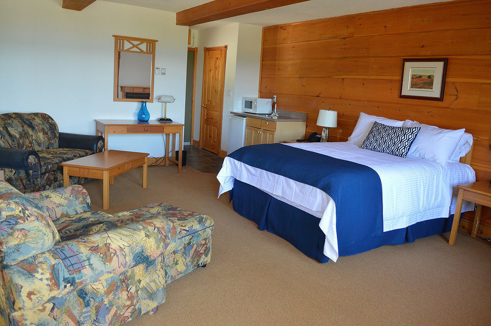 Terrace Suites Callander エクステリア 写真
