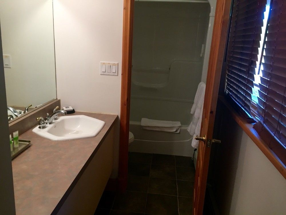 Terrace Suites Callander エクステリア 写真